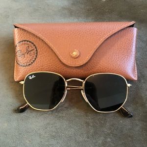 Perfect condition hexagon Ray Bans